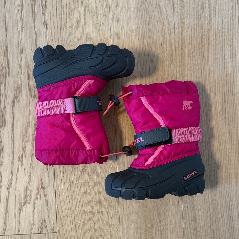 Sorel Fuchsia and Black Kids' Boots
